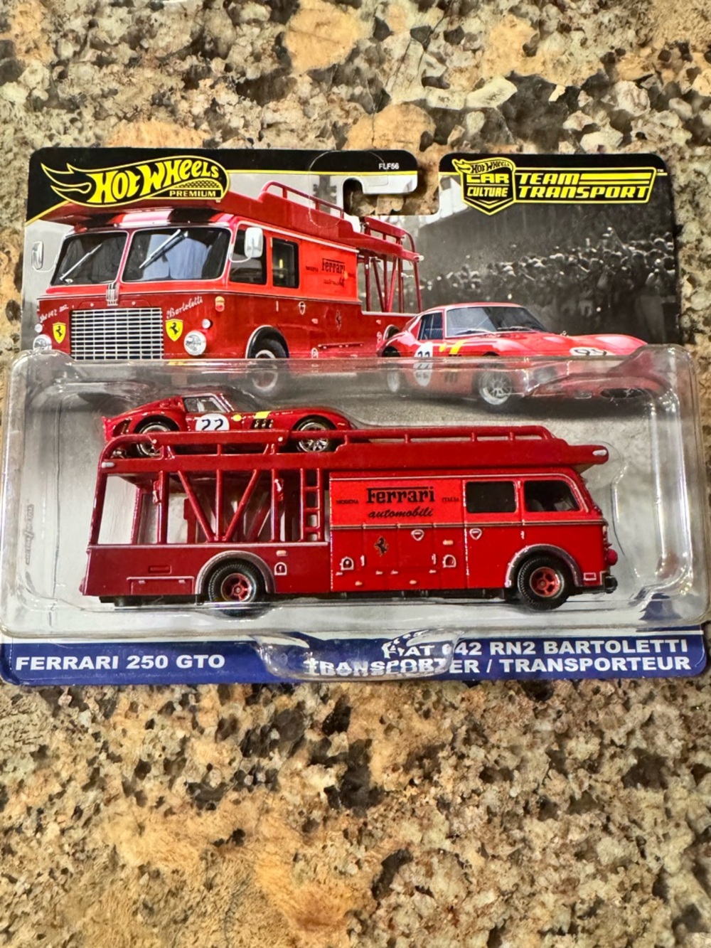 Hot Wheels Ferrari 250 GTO Fiat 642 RN2 Bartoletti Team Transport Car Culture